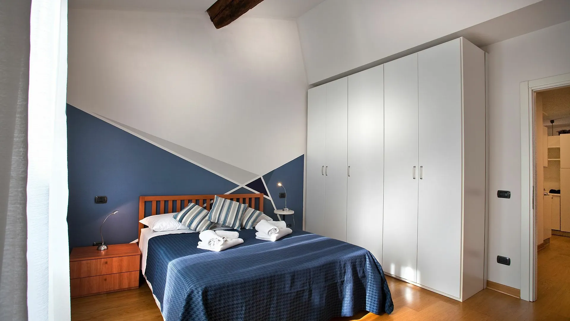 Verona For Rent Blu Theater Apartmán