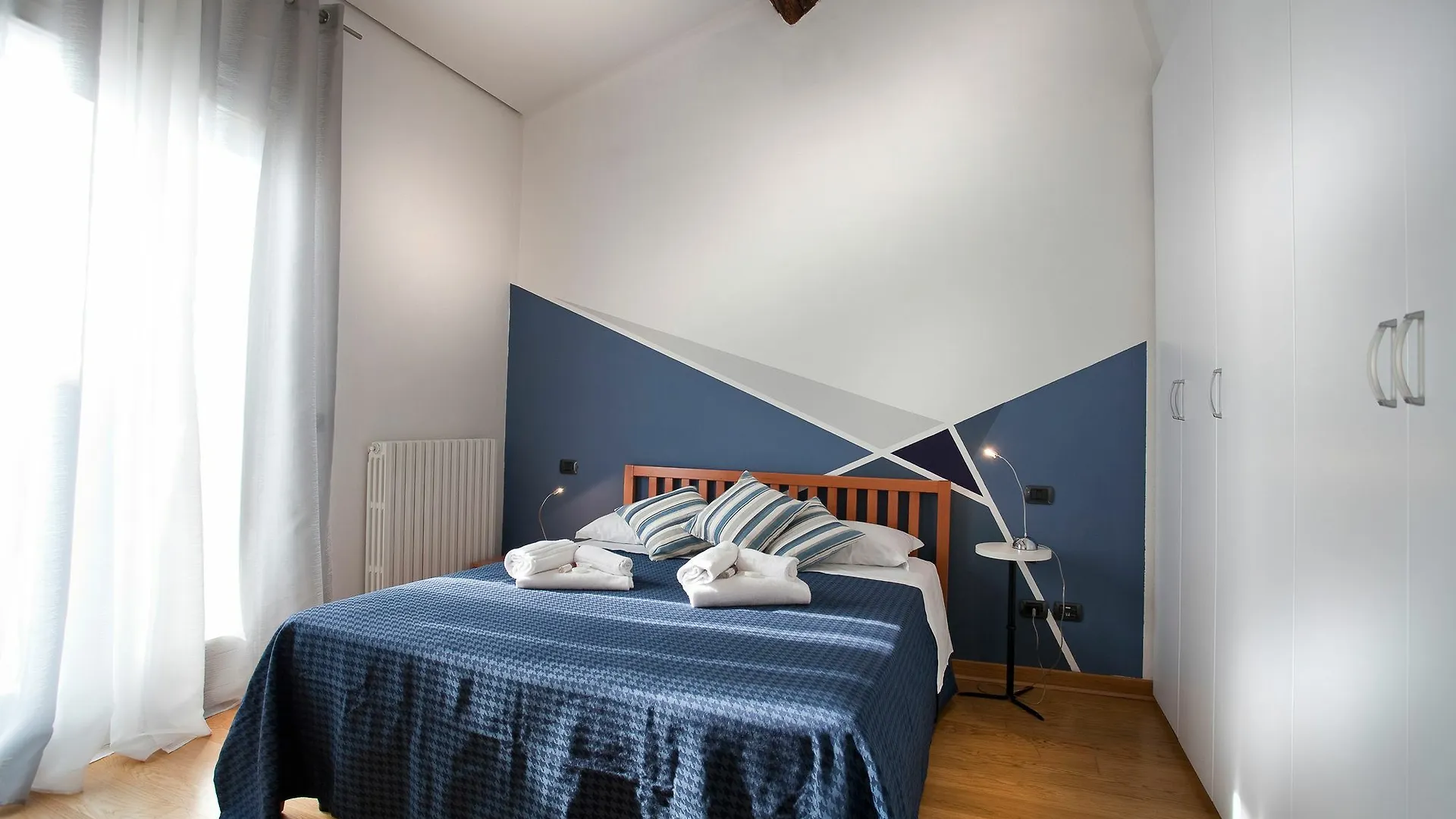 Apartment Verona For Rent Blu Theater Italy