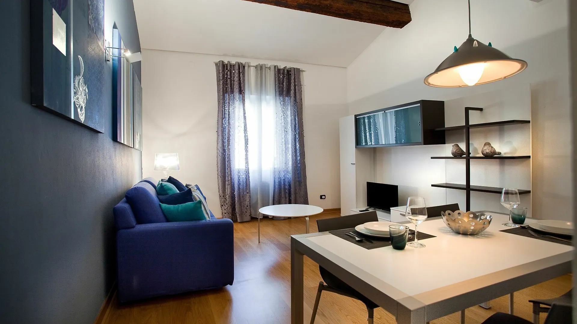 Verona For Rent Blu Theater